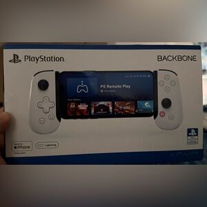 NEW UNUSED Backbone Sony Black and White Handheld IPhone Console PS